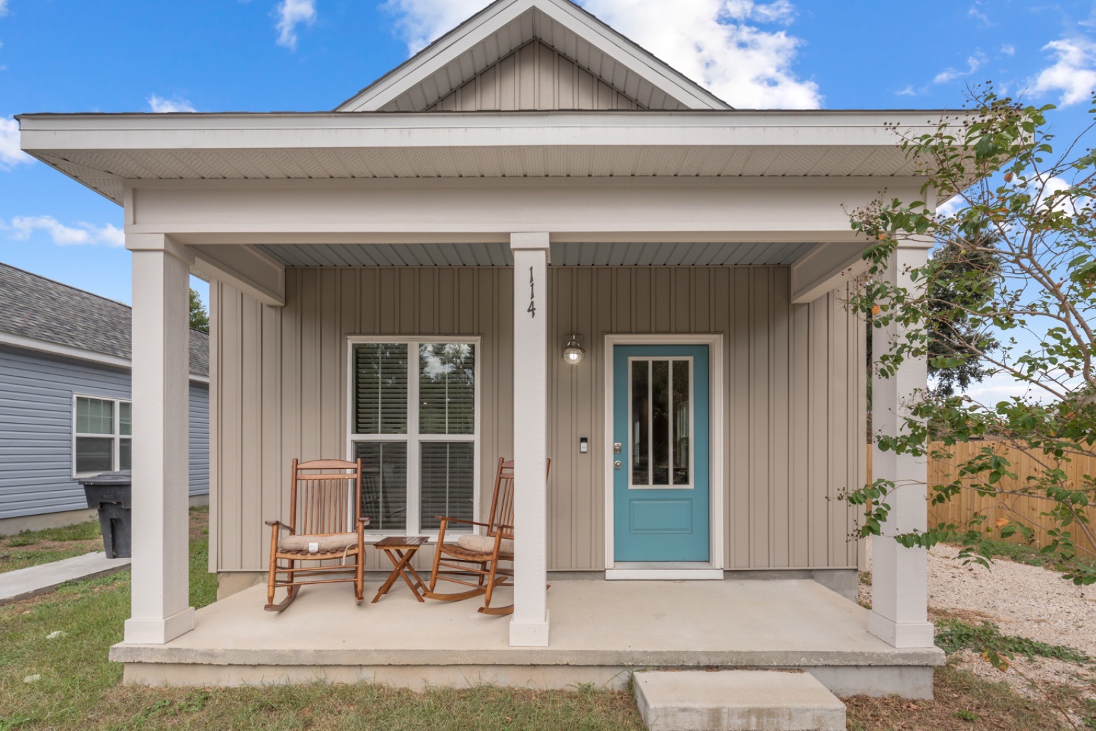 114 S G Street main house, Pensacola — front porch