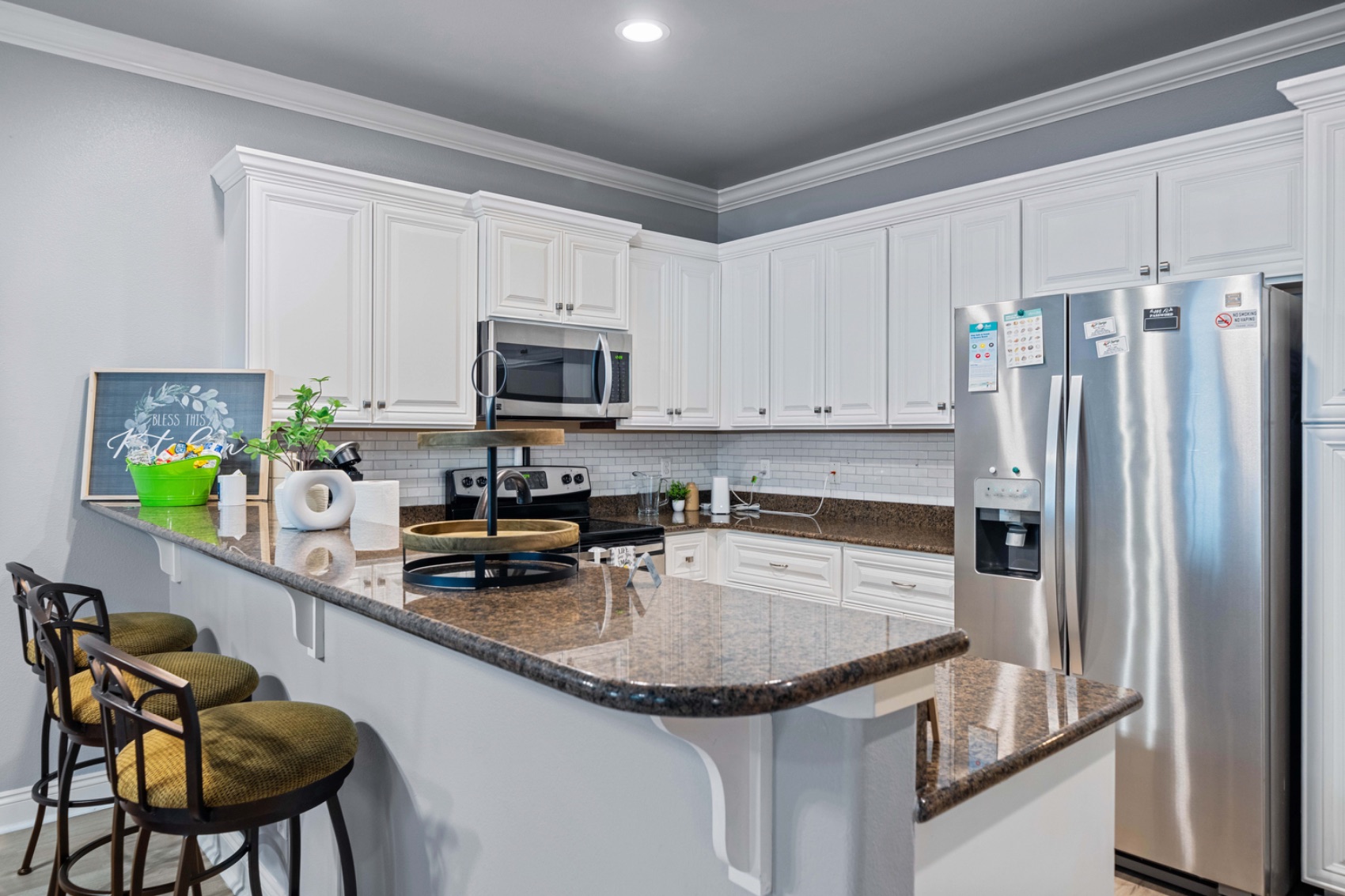 Sound Haven Townhome — granite island kitchen
